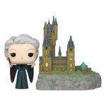 Funko POP! Town Minerva McGonagall with Hogwarts (33)