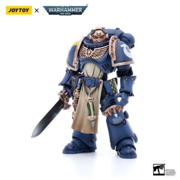 Warhammer 40k Ultramarines Primaris Company Champion 12 cm