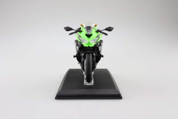 Kawasaki Ninja ZX-25R Lime Green/Ebony Die Cast Motor modell