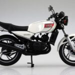 Yamaha RZ250 New Pearl White Die Cast Motor modell