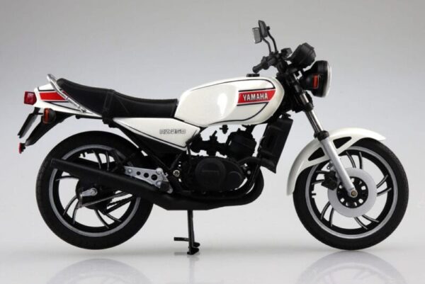 Yamaha RZ250 New Pearl White Die Cast Motor modell