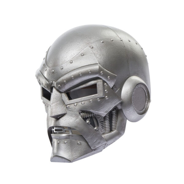 MARVEL Legends Doctor Doom Sisak