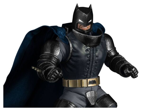 Batman The Dark Knight Returns Dynamic 8ction Heroes Akció Figura 1/9 Armored Batman 21 cm