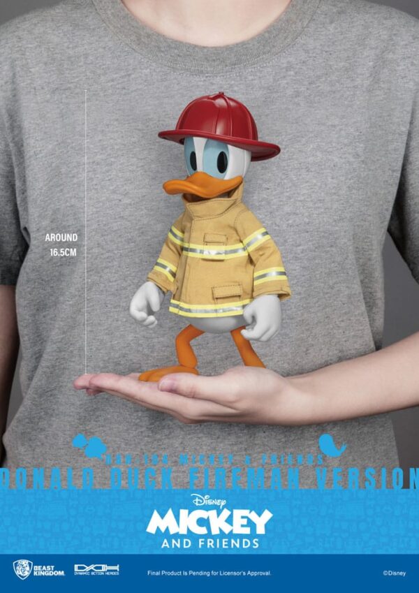 Mickey & Friends Dynamic 8ction Heroes Akció Figura 1/9 Donald Duck Fireman Ver. 24 cm