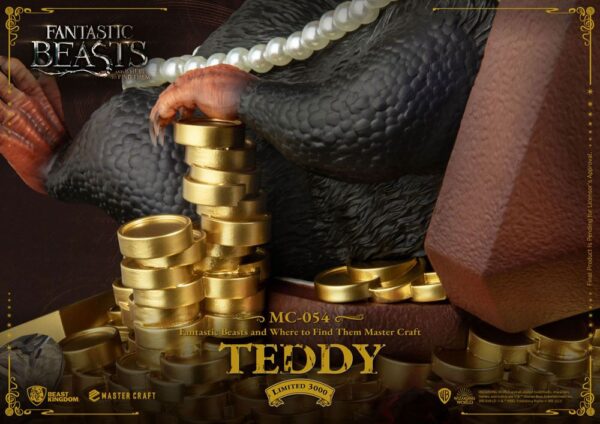 Fantastic Beasts Master Craft Szobor Teddy 21 cm
