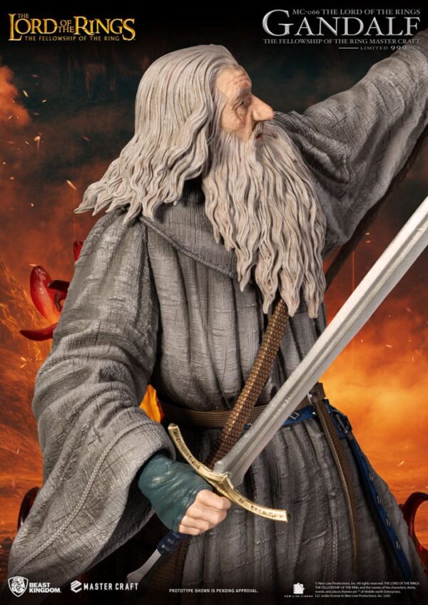 Lord of the Rings Master Craft Szobor Gandalf 58 cm