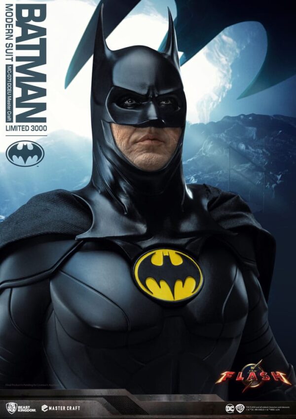 Batman Master Craft Szobor Batman Modern Suit 42 cm