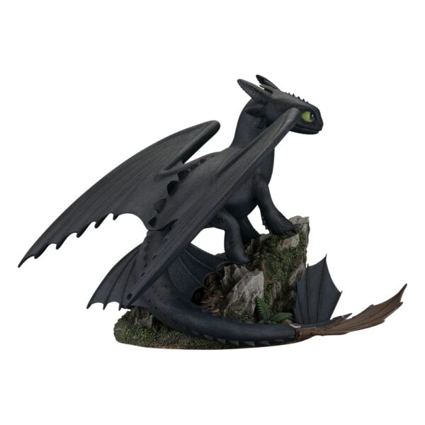 Dragons Master Craft Szobor Standing Toothless 31 cm