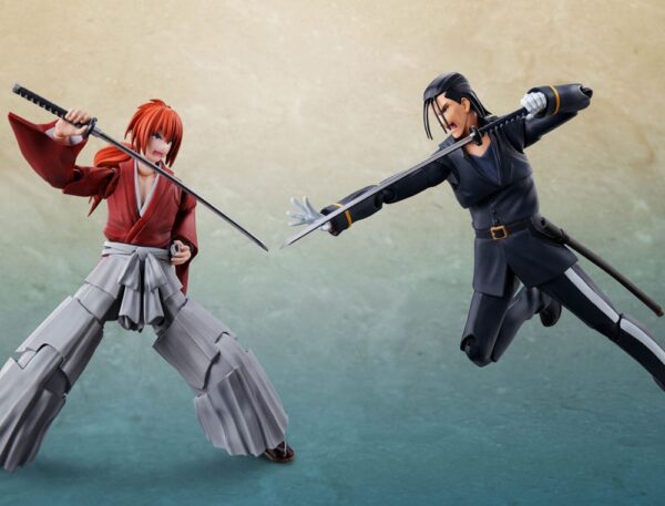 Rurouni Kenshin: Meiji Swordsman Romantic Story S.H. Figuarts Akció Figura Hajime Saito 17 cm