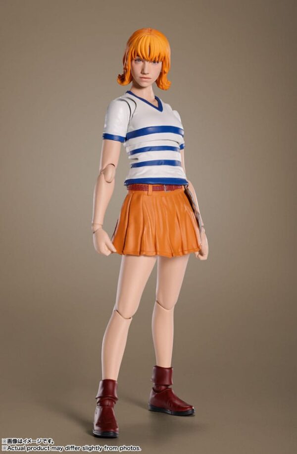 One Piece Live Akció S.H. Figuarts Akció Figura Nami 15 cm