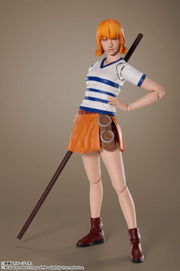 One Piece Live Akció S.H. Figuarts Akció Figura Nami 15 cm