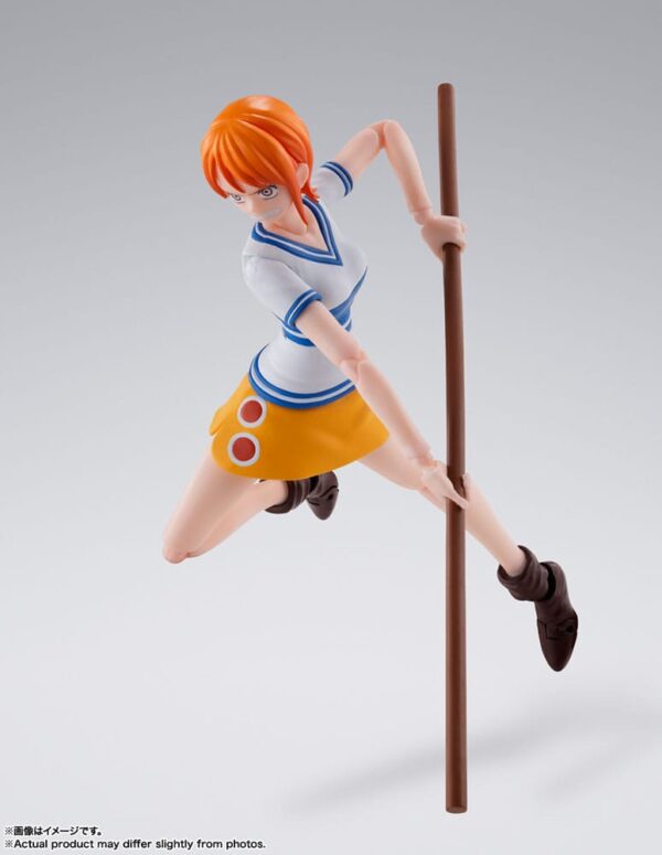 One Piece S.H. Figuarts Akció Figura Nami Romance Dawn 14 cm