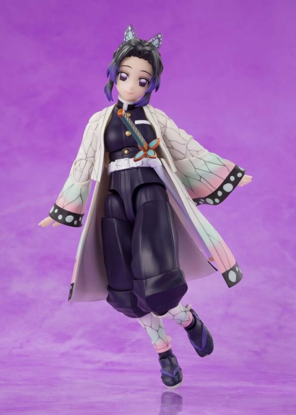 Demon Slayer: Kimetsu no Yaiba S.H.Figuarts Akció Figura Shinobu Kocho 13 cm