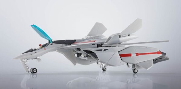 Macross II The Super Dimension Fortress Lovers Again Hi-Metal R Akció Figura VF-2SS Valkyrie II + SAP (Silvie Gena use) Lovers Again 16 cm