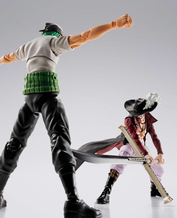One Piece S.H.Figuarts Akció Figura Dracule Mihawk Hawkeye 17 cm