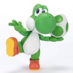 Super Mario S.H. Figuarts Akció Figura Yoshi 11 cm
