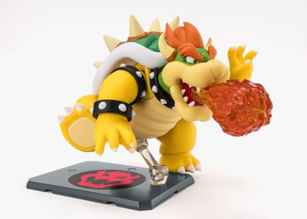Super Mario S.H. Figuarts Akció Figura Bowser 13 cm