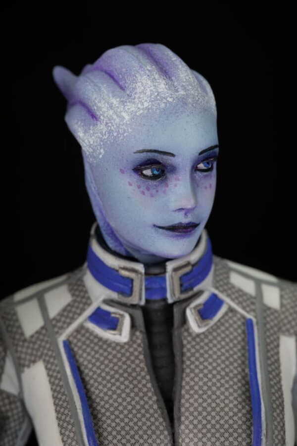 Mass Effect PVC Szobor Liara T'Soni 22 cm