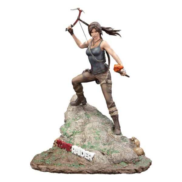 Tomb Raider PVC Szobor Lara Croft Survivor Era 33 cm