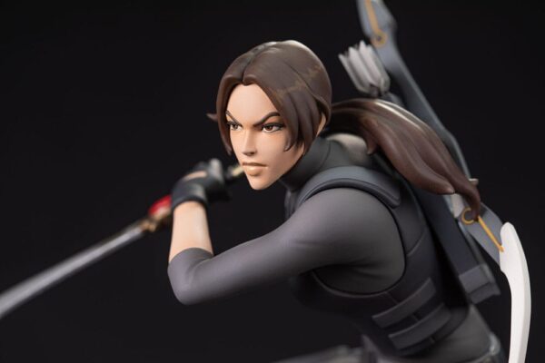 Tomb Raider PVC Szobor The Legend of Lara Croft 19 cm