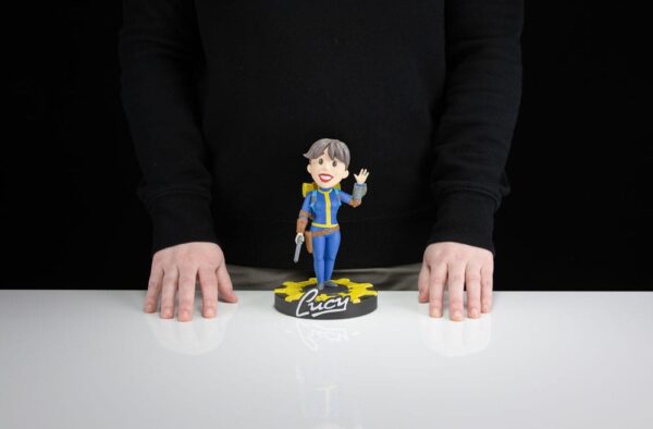 Fallout Vinyl Figura Lucy 20 cm