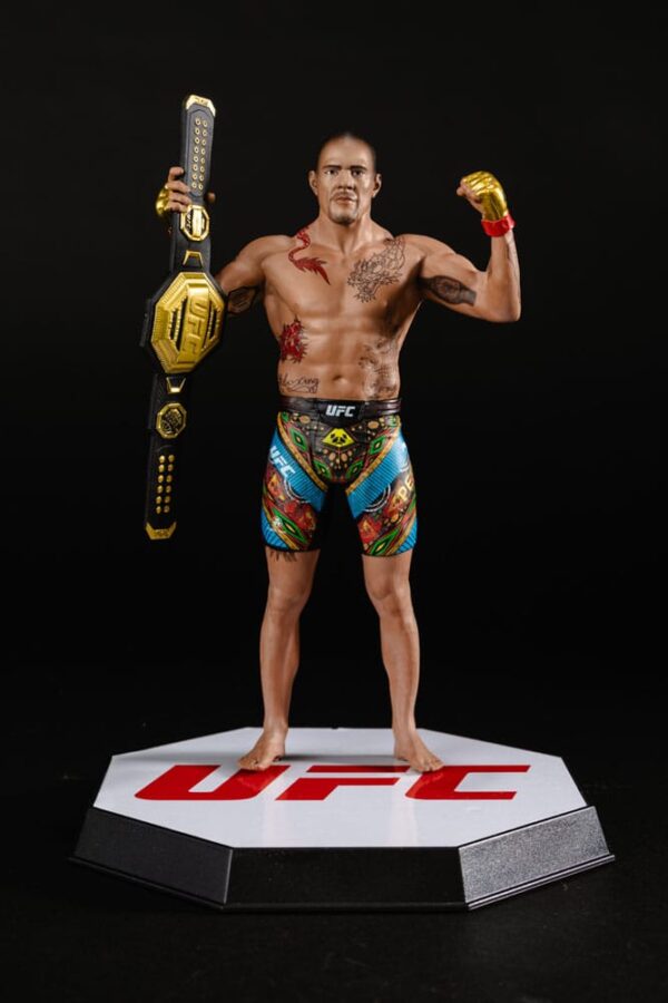 UFC Posed PVC Szobor Alex Pereira 18 cm