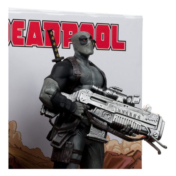 Marvel Collection PVC Szobor 1/6 Deadpool (Deadpool #1)(Grey Suit Chase) 27 cm