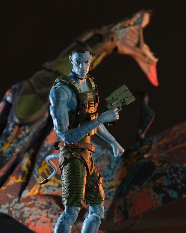 Avatar: The Way of Water Akció Figura Recom Quaritch & RDA Banshee (Gold Label)
