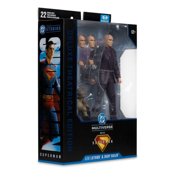 Superman (2025) DC Multiverse Deluxe Akció Figura Lex Luthor with Baby Kaiju (Deluxe Theatrical Edition) 18 cm