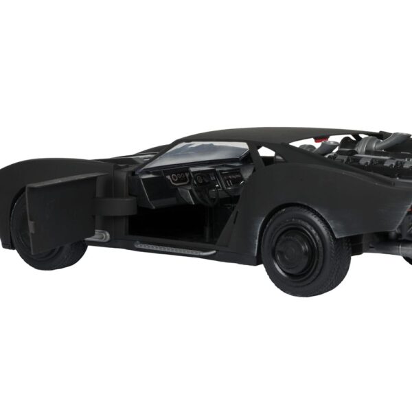 The Batman (2022) DC Multiverse Jármű Batmobil (Gold Label) 48 cm The Batman (2022) DC Multiverse Jármű Batmobil (Gold Label) 48 cm