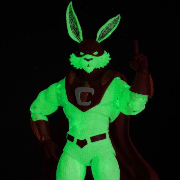 DC Multiverse Akció Figura Captain Carrot (Justice League Incarnate) Glow In The Dark Edition (Gold Label) 18 cm