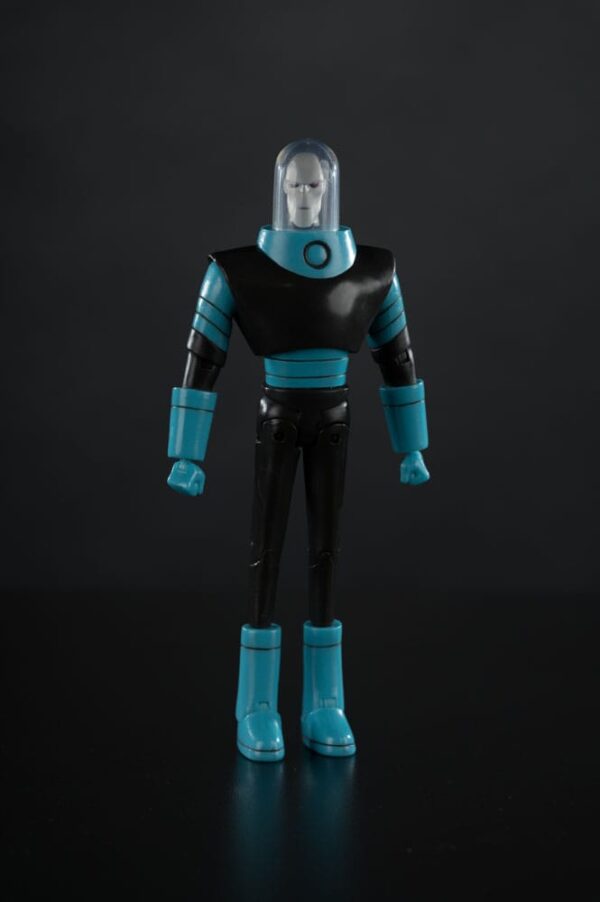 The New Batman Adventure DC Direct 1/6 Akció Figura Mr. Freeze 15 cm