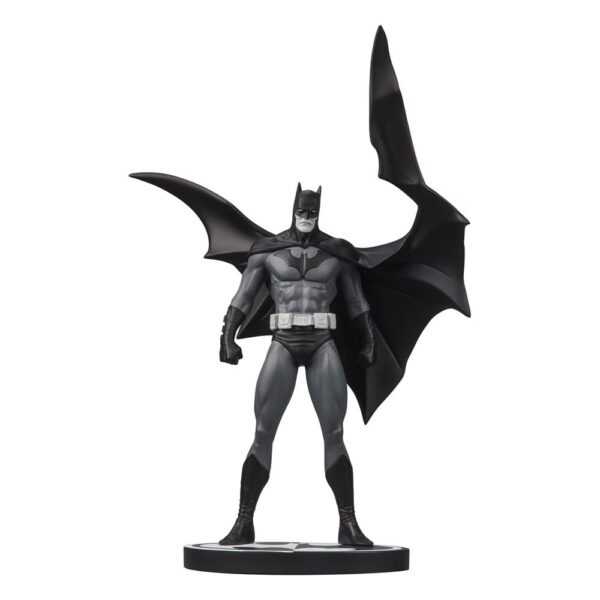 DC Direct  Szobor Batman Black & White Batman (by Jorge Jimenez) 27 cm