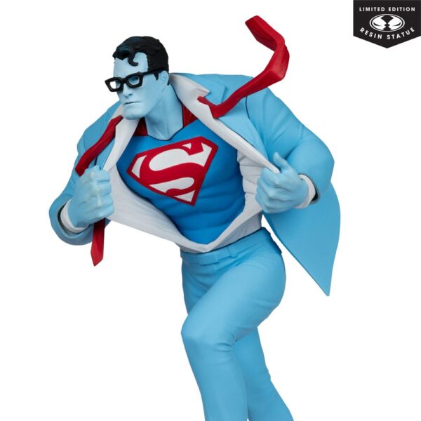 DC Direct Szobor 1/10 Superman Red and Blue: Superman by Clayton Henry Limited Edition 16 cm