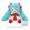 Character Vocal Series 01: Hatsune Miku Fuwa Petit Plüss Figura Hatsune Miku x Love and Berry Dress Up and Dance! Lovely Strawberry 40 cm
