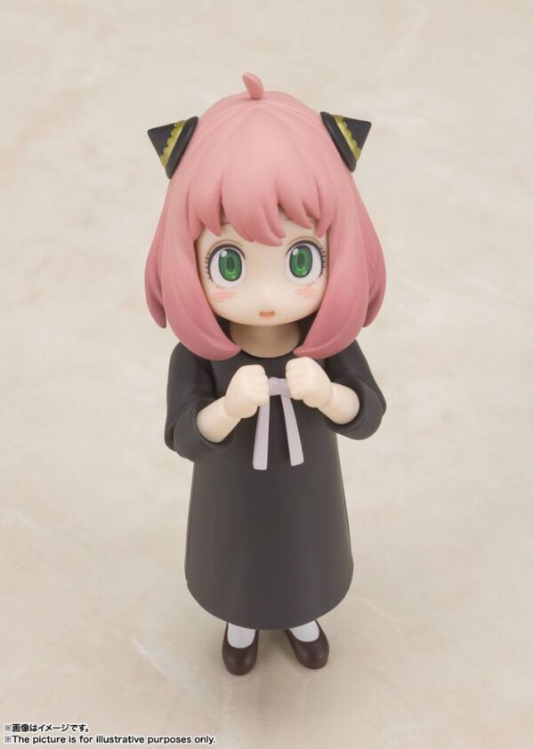 Spy x Family S.H. Figuarts Akció Figura Anya Forger 8 cm