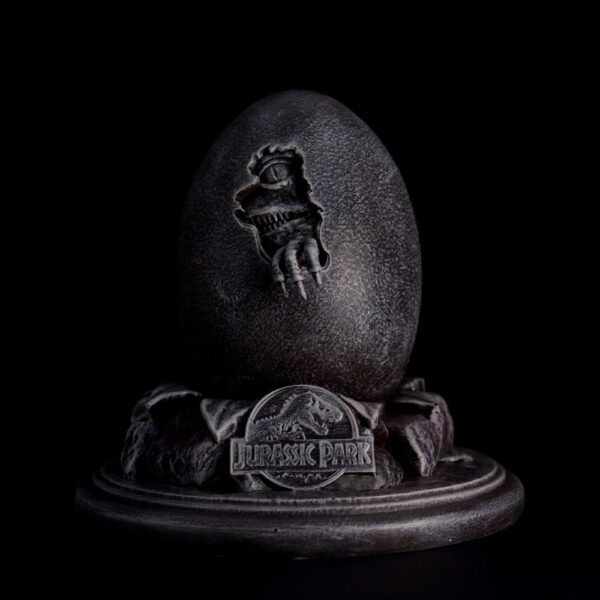 Jurassic Park Replikas 30th Anniversary Replika Egg & John Hammond Cane Set