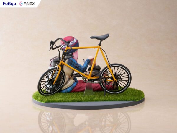 Laid Back Camp F:NEX PVC Szobor 1/7 Nadeshiko Kagamihara 13 cm
