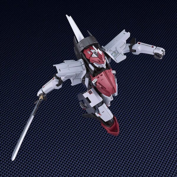 Broken Blade Moderoid Plastic Model Kit Delphine Third Form 13 cm