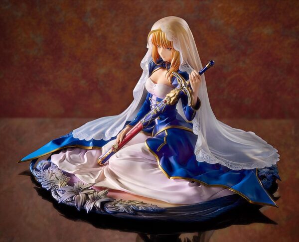 Fate/Grand Order PVC Szobor 1/7 Saber Garden of Avalon 14 cm Fate/Grand Order PVC Szobor 1/7 Saber Garden of Avalon 14 cm