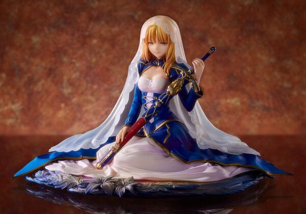 Fate/Grand Order PVC Szobor 1/7 Saber Garden of Avalon 14 cm Fate/Grand Order PVC Szobor 1/7 Saber Garden of Avalon 14 cm