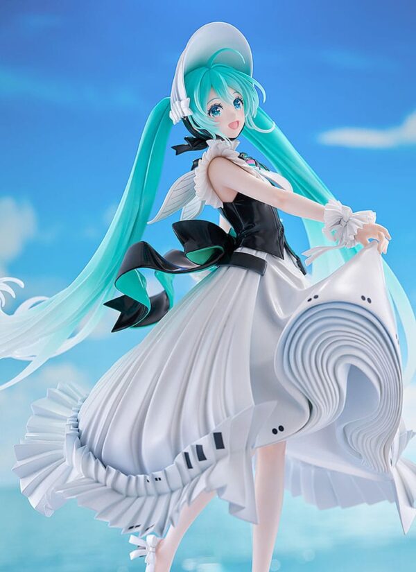 Character Vocal Series 01: Hatsune Miku Characters PVC Szobor 1/7 Symphony: 2023 Ver. 26 cm