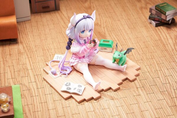 Miss Kobayashi´s Dragon Maid PVC Szobor 1/7 Kanna: Holiday Ver. 9 cm Miss Kobayashi´s Dragon Maid PVC Szobor 1/7 Kanna: Holiday Ver. 9 cm