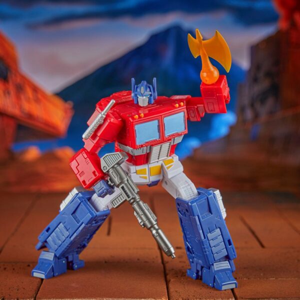 The Transformers: The Movie Generations Studio Series Commander Class Akció Figura Optimus Prime 18 cm