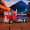 The Transformers: The Movie Generations Studio Series Commander Class Akció Figura Optimus Prime 18 cm