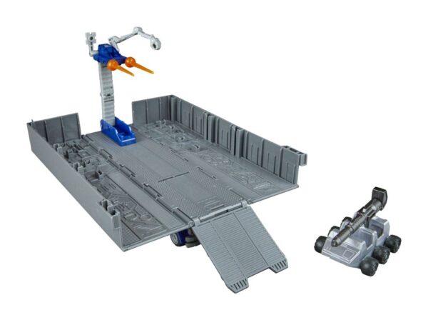 The Transformers: The Movie Generations Studio Series Commander Class Akció Figura Optimus Prime 18 cm