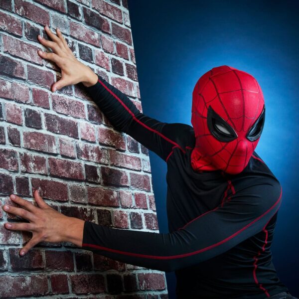 Spider-Man: Homecoming Electronic Expressive Mask Spider-Man Spider-Man: Homecoming Electronic Expressive Mask Spider-Man