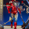 Marvel's The Avengers Movie Masterpiece Diecast Akció Figura 1/6 Iron Man Mark VI (2.0) with Suit-Up Gantry 32 cm Marvel's The Avengers Movie Masterpiece Diecast Akció Figura 1/6 Iron Man Mark VI (2.0) with Suit-Up Gantry 32 cm