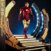 Marvel's The Avengers Movie Masterpiece Diecast Akció Figura 1/6 Iron Man Mark VI (2.0) with Suit-Up Gantry 32 cm Marvel's The Avengers Movie Masterpiece Diecast Akció Figura 1/6 Iron Man Mark VI (2.0) with Suit-Up Gantry 32 cm