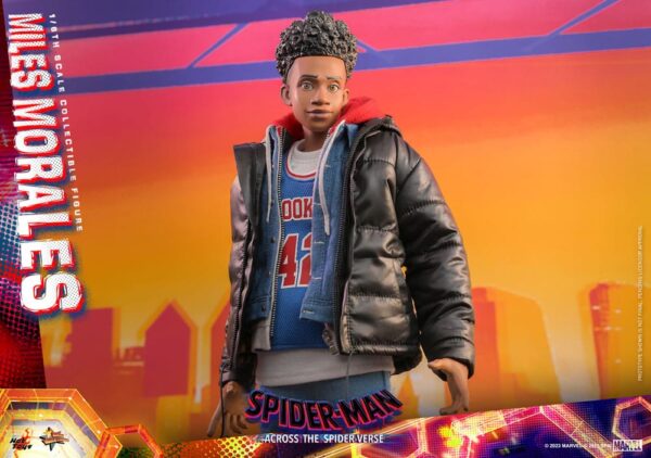 Spider-Man: Across the Spider-Verse Movie Masterpiece Akció Figura 1/6 Miles Morales 29 cm